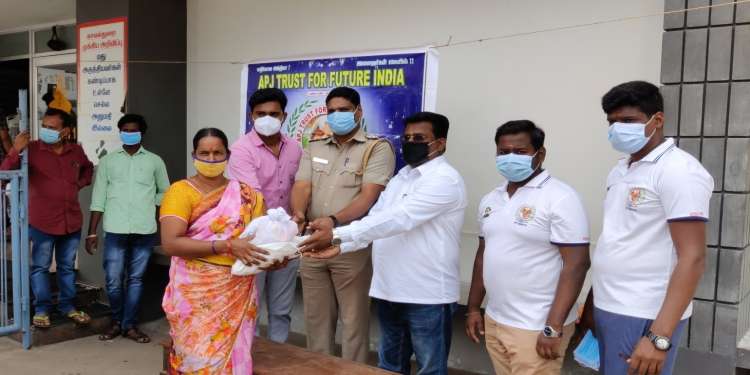 FOOD MATERIAL DISTRIBUTE FOR POOR PEOPLES