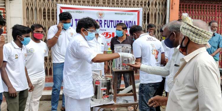KABASURA WATER DISTRIBUTE FOR PUBLIC